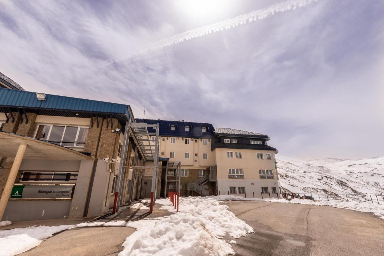 Albergue Inturjoven Sierra Nevada Luaran gambar