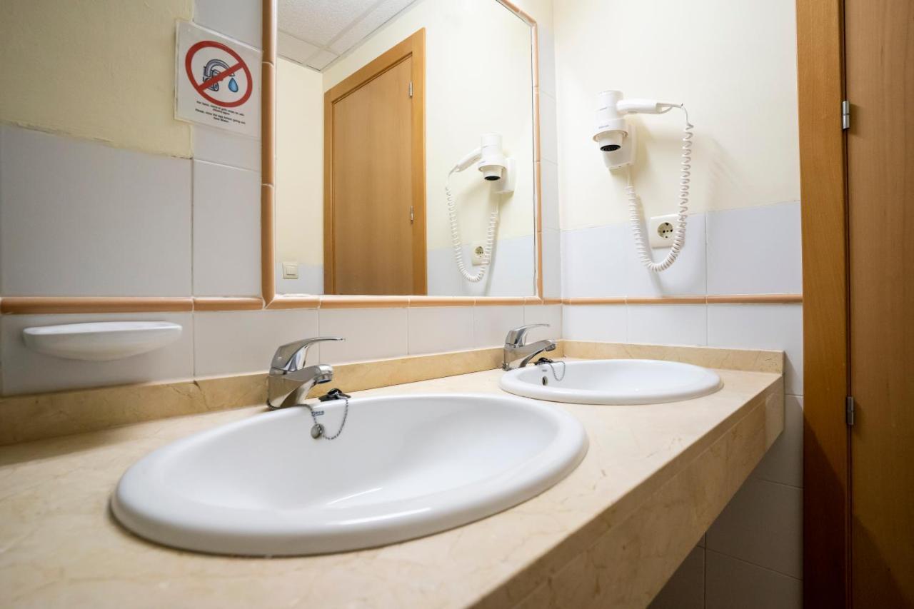 Albergue Inturjoven Sierra Nevada Luaran gambar