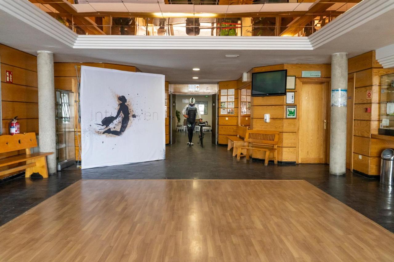 Albergue Inturjoven Sierra Nevada Luaran gambar