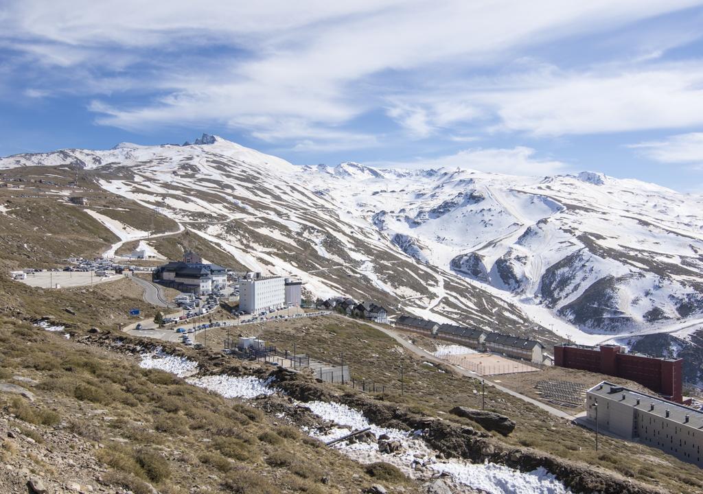 Albergue Inturjoven Sierra Nevada Luaran gambar
